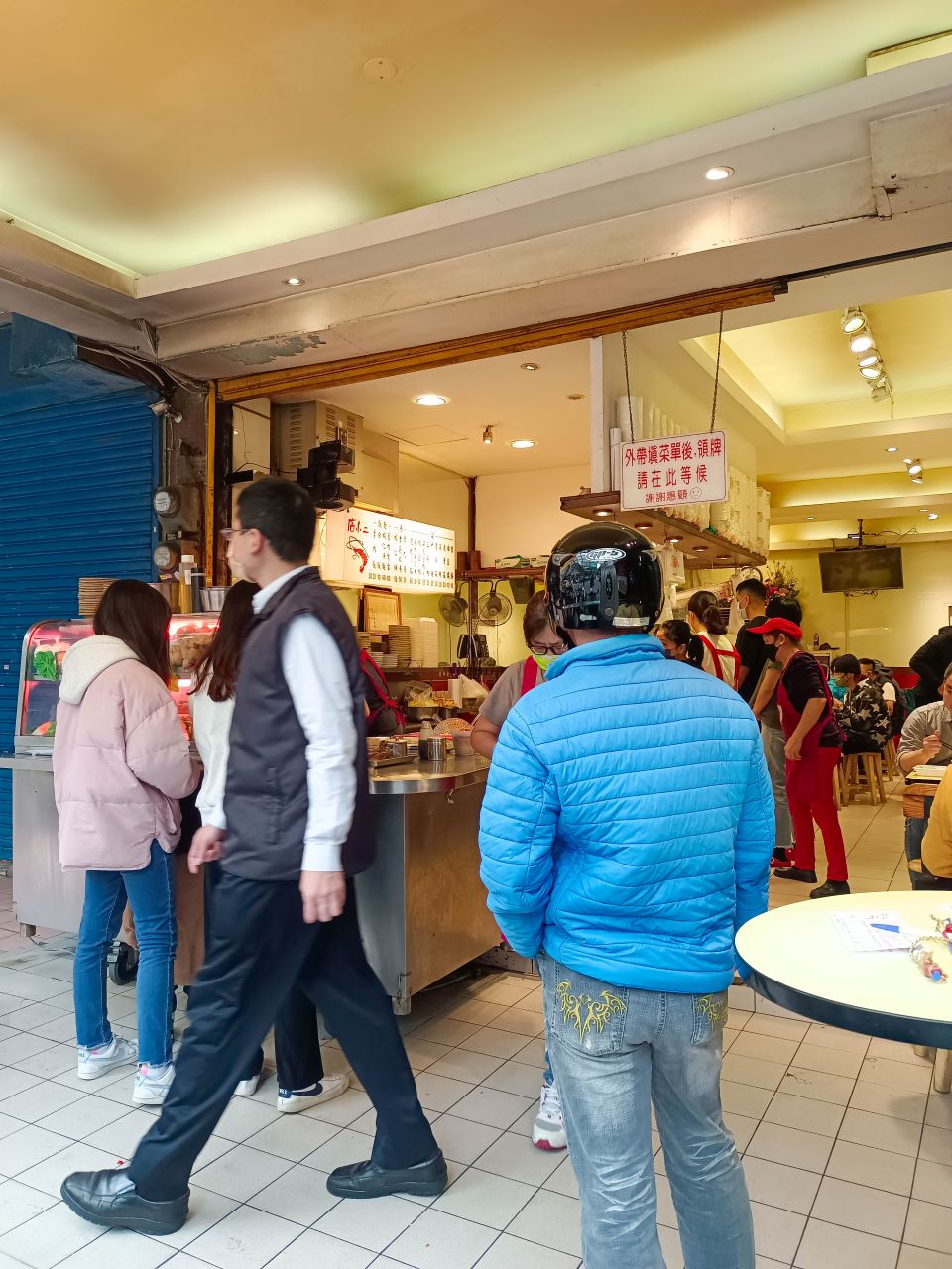 (三重美食)三和夜市內日本人來台開設的屋台拉麵，在台灣就可以回味日本屋台的親切感-金澤冠軍拉麵咖哩 @Nancy將的生活筆計本