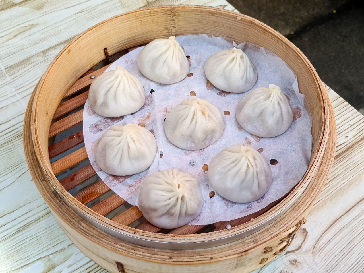 (三重美食)三重小吃-純手工小籠湯包，三和夜市內手工美味小籠包，燒賣現點現做，網友推讚的美味小籠湯包~(內含菜單) @嘿!部落!
