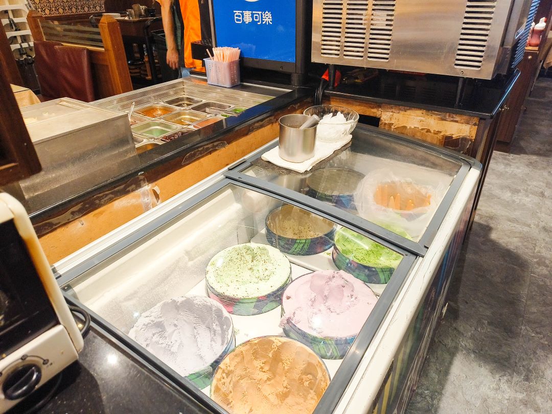 (三重美食)家堤牛排館三重店-點主餐就可享用豐富自助吧吃到飽，只要三百多元起 @Nancy將的生活筆計本