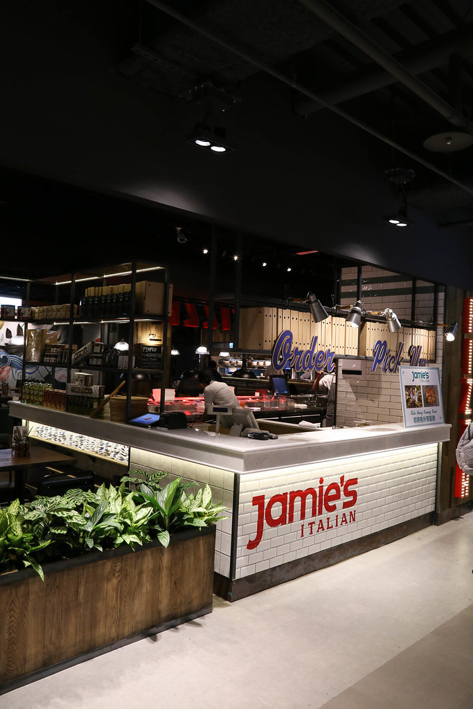 (市府站/信義區)Jamie&#8217;s Italian台灣首店-英國型男主廚傑米奧利佛Jamie Oliver來台灣上菜/台北新光三越A11館 @Nancy將的生活筆計本