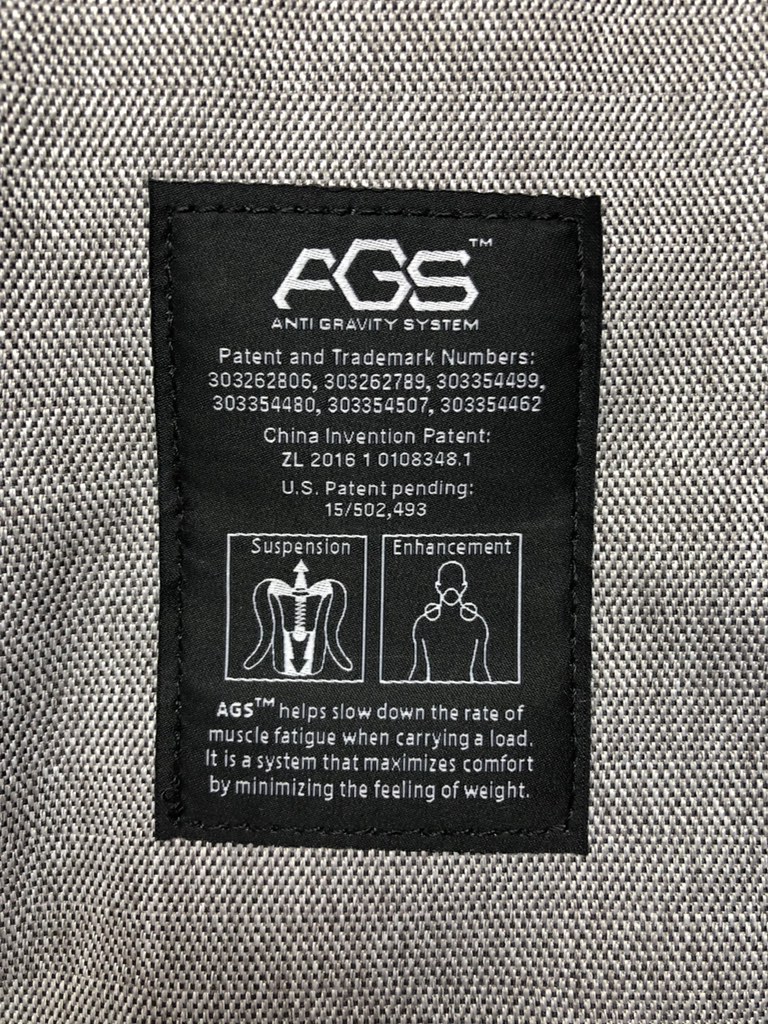 (生活/包包)《FX Creations》WEA-17吋AGS回彈減壓電腦背包,內裝大容量.AGS回彈減壓系統減輕負重感30%讓你輕鬆背重物 @Nancy將的生活筆計本