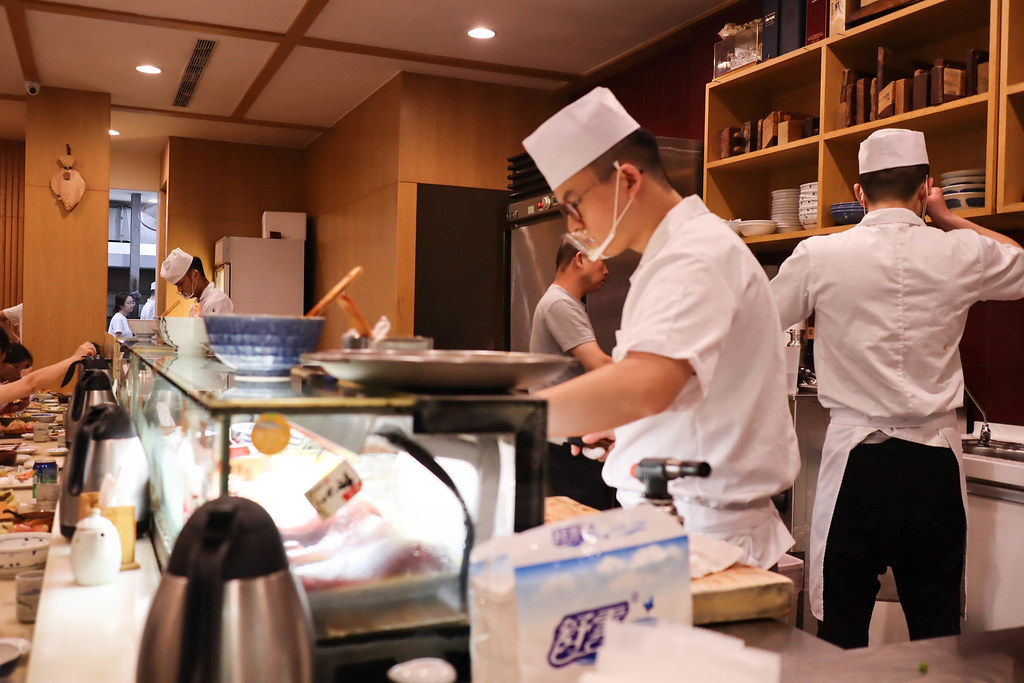 (中和區美食)中和日本料理-二男(小家料理)握壽司表現比丼飯佳,請務必提早預約免得排隊久等,中和排隊名店 @Nancy將的生活筆計本