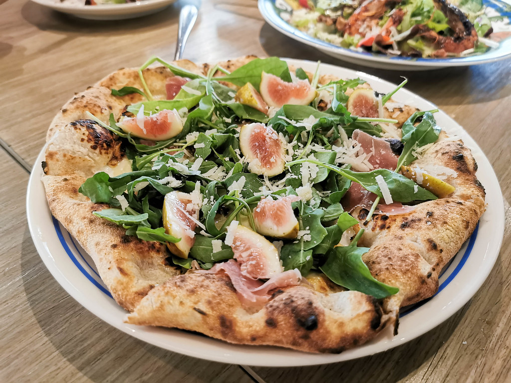 (新莊美食)新北PIZZA店-Gino Pizza Napoletana新北市第一家正統窯烤世界冠軍披薩店,多款創新PIZZA不用飛出國也吃得到得獎PIZZA @Nancy將的生活筆計本