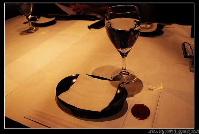 裝潢如夜店般,但是吃的卻是中式菜餚的WIND風餐廳 @Nancy將的生活筆計本